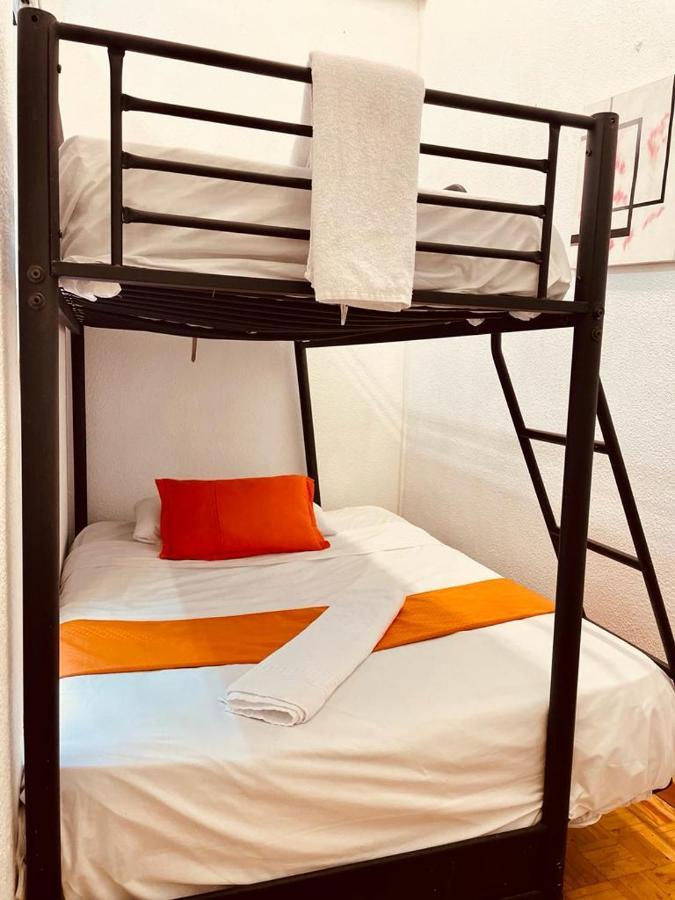 Apartments Plaza Callao Madrid Dış mekan fotoğraf